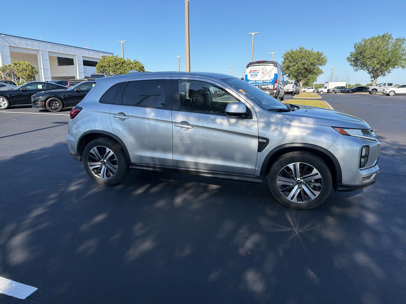 2025 Mitsubishi Outlander Sport 2.0 ES