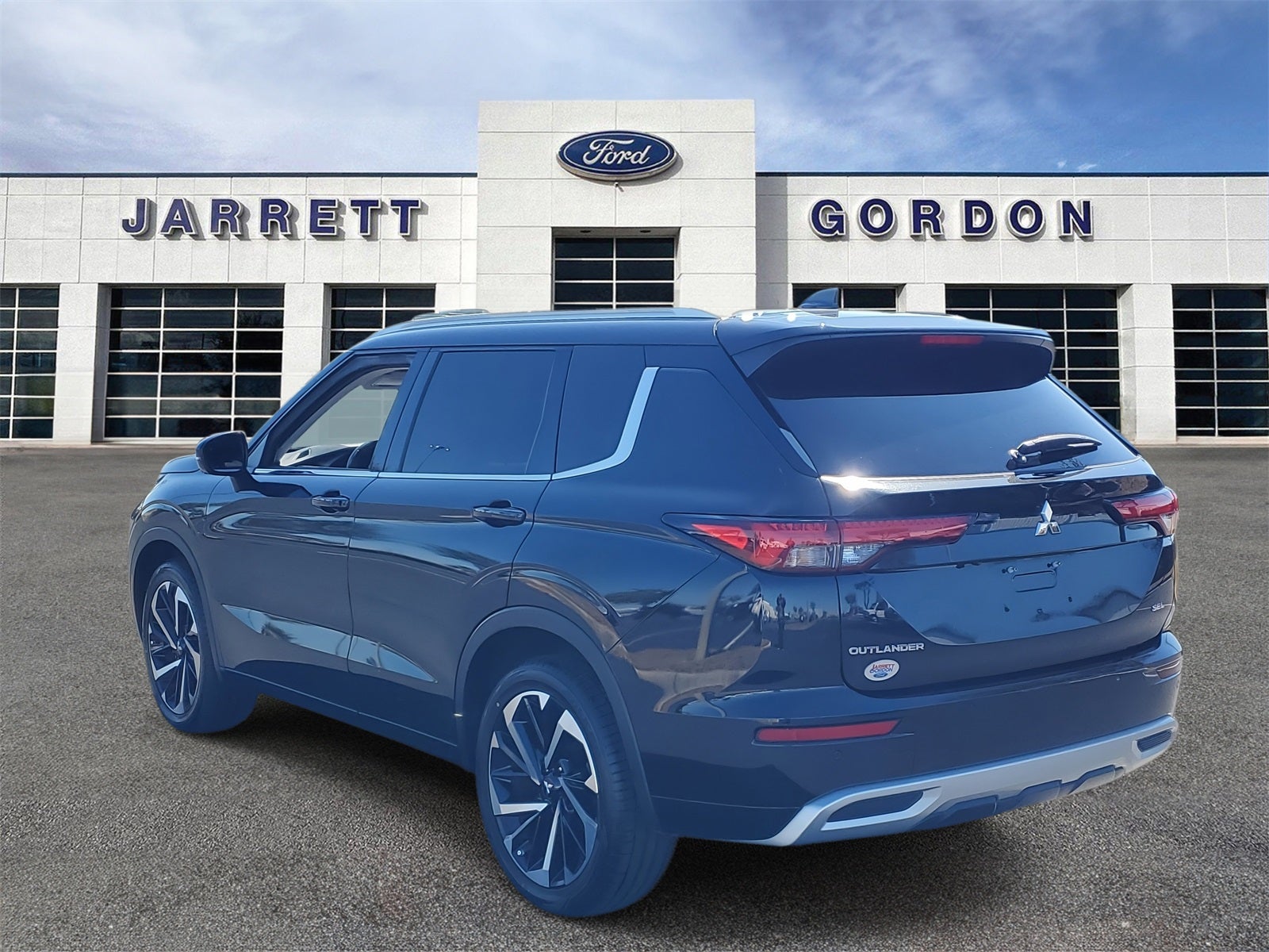 2024 Mitsubishi Outlander SEL