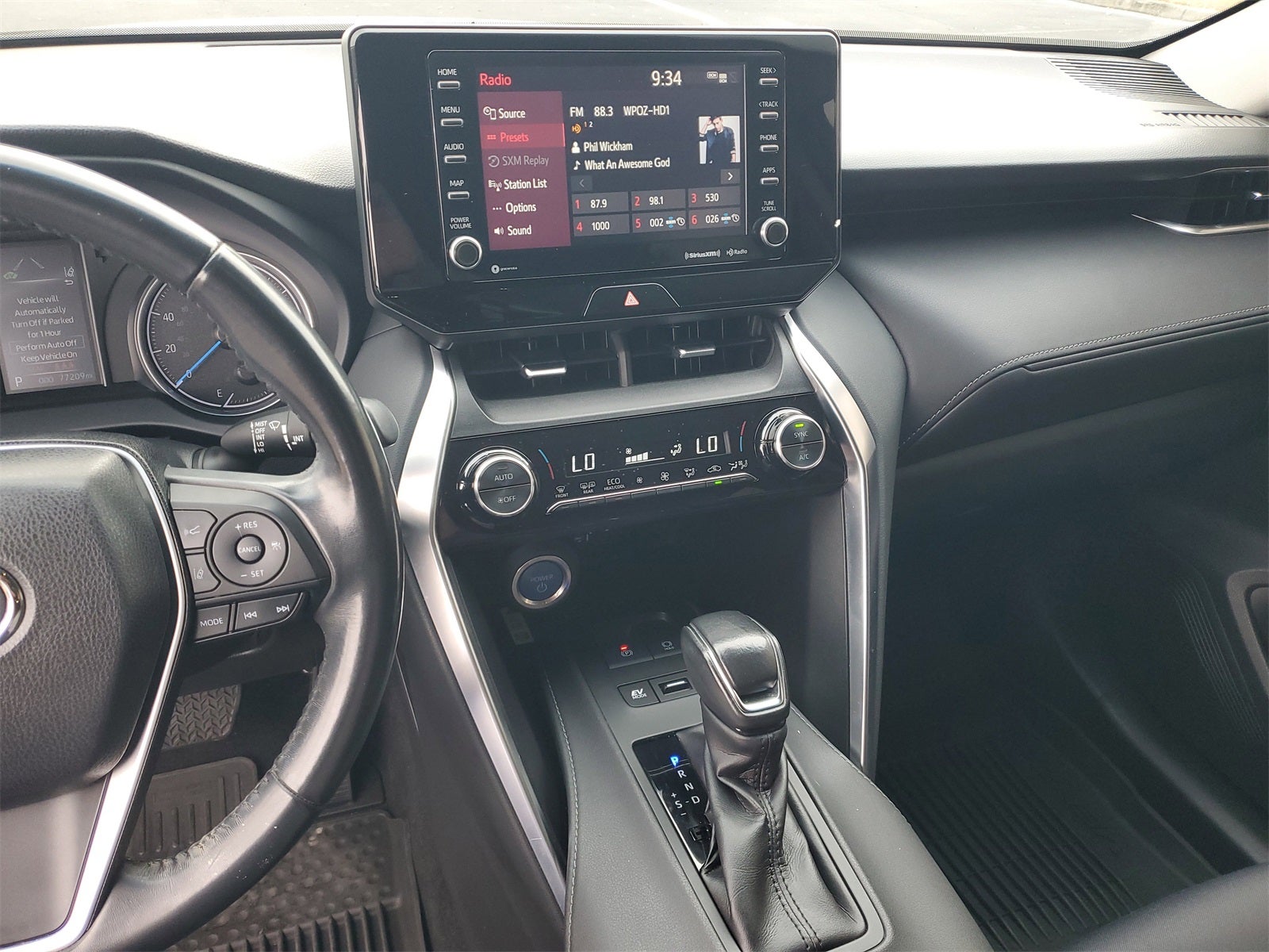 2022 Toyota Venza LE