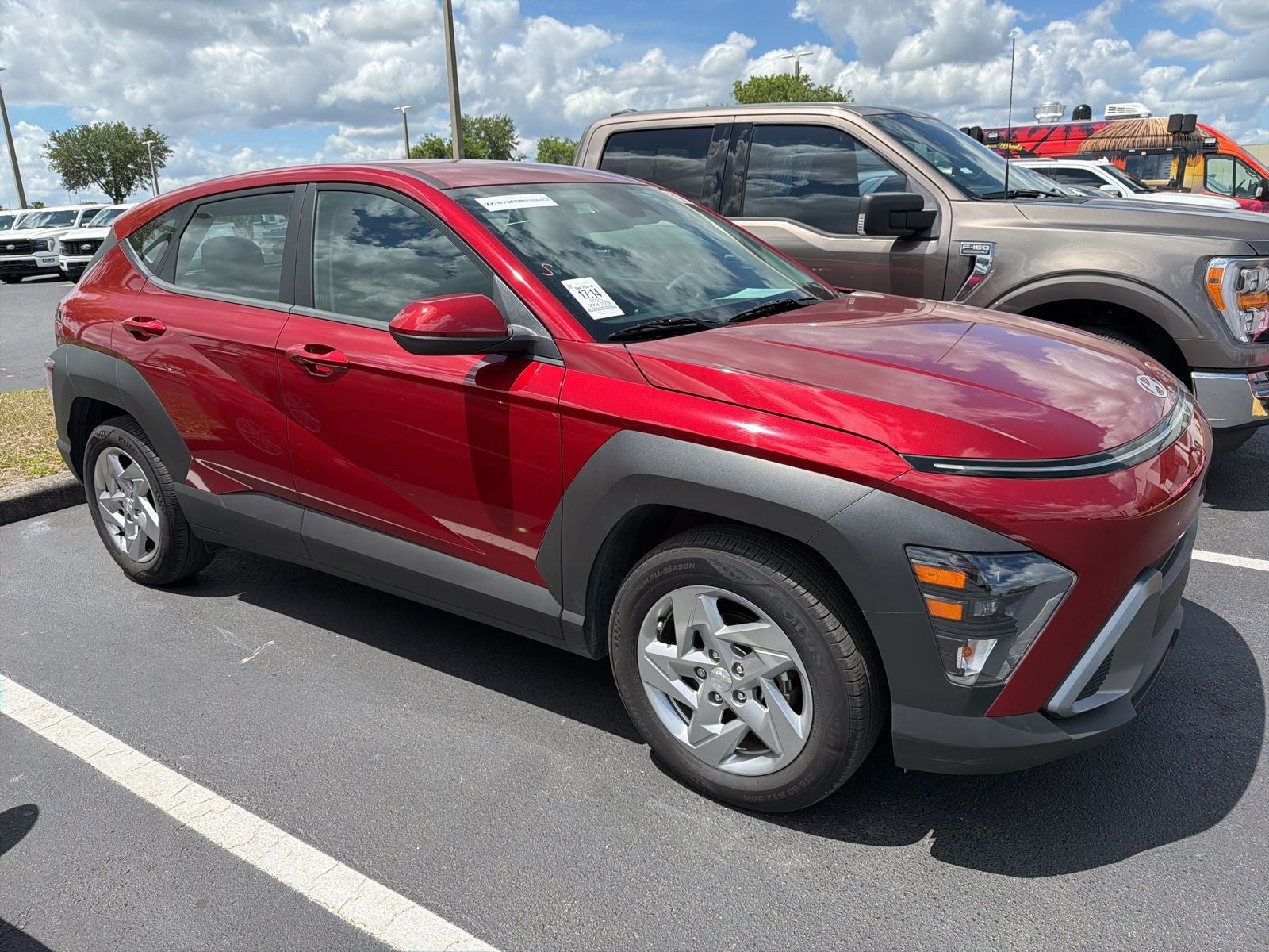 2025 Hyundai Kona SE