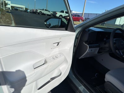 2025 Hyundai Kona SEL