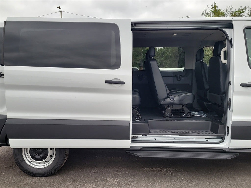 2025 Ford Transit-350 XL