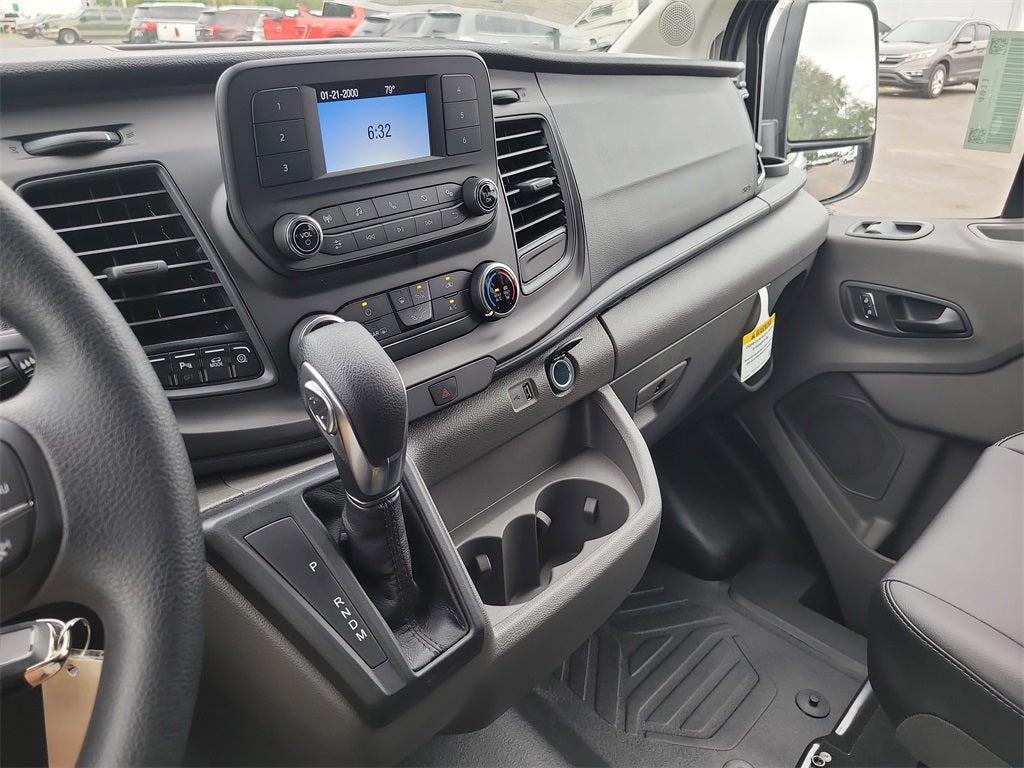 2025 Ford Transit-350 XL