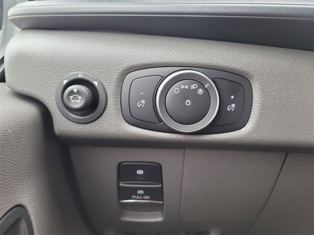 2025 Ford Transit-350 XL