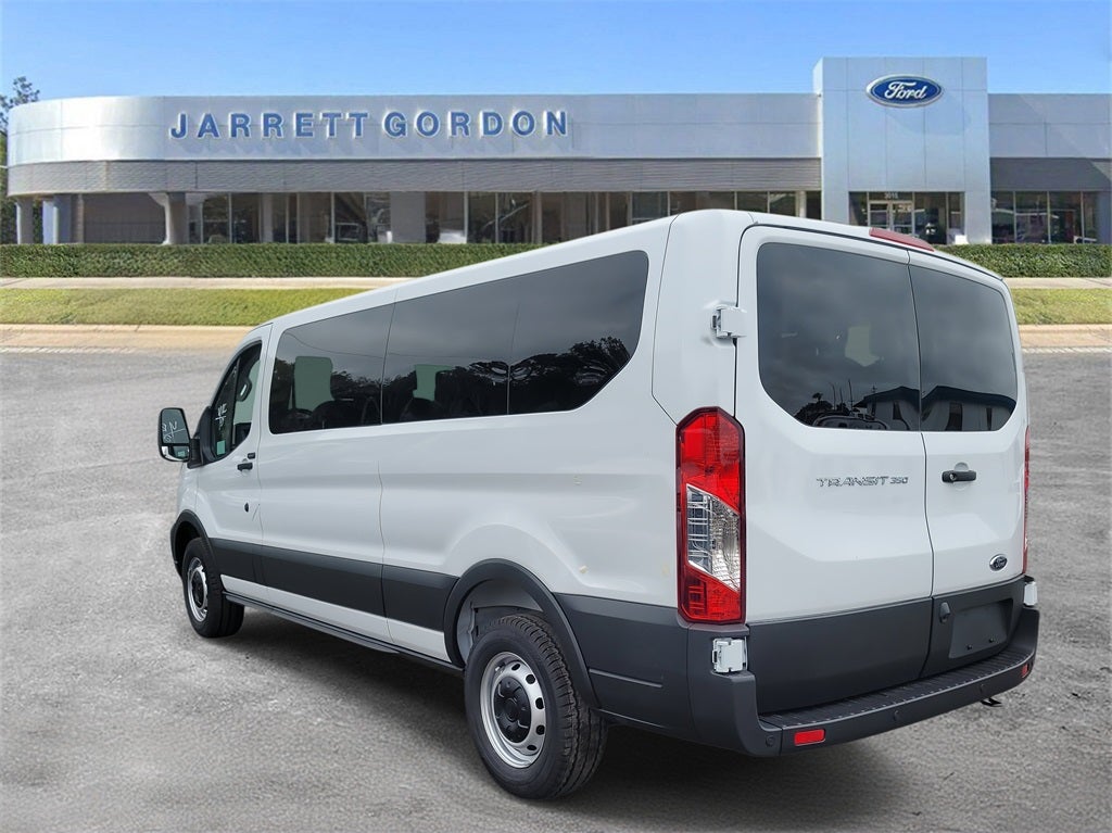 2025 Ford Transit-350 XL
