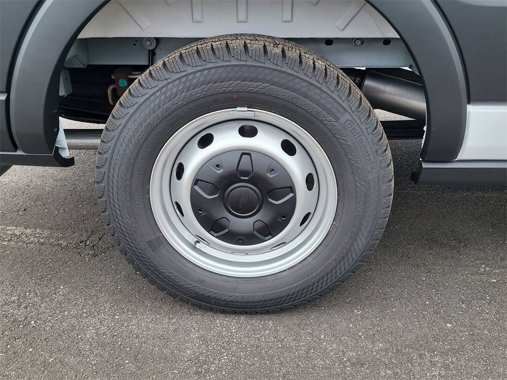 2025 Ford Transit-350 XL