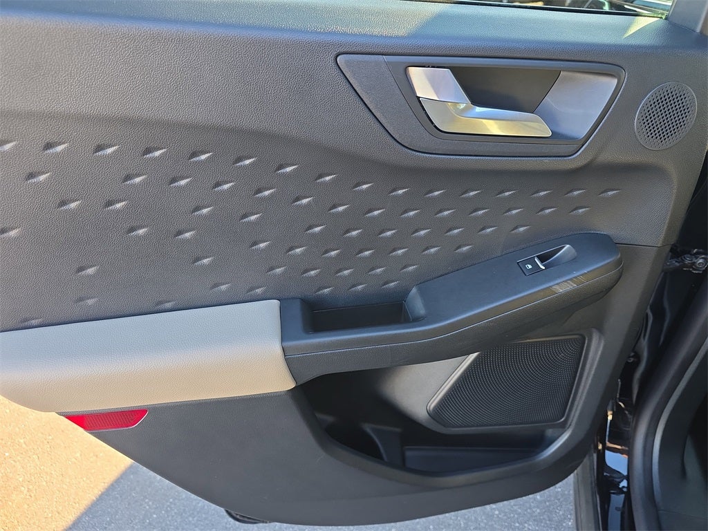 2020 Ford Escape Titanium Hybrid