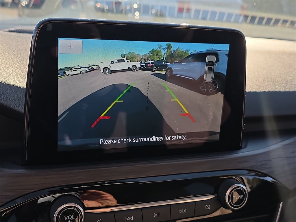 2020 Ford Escape Titanium Hybrid