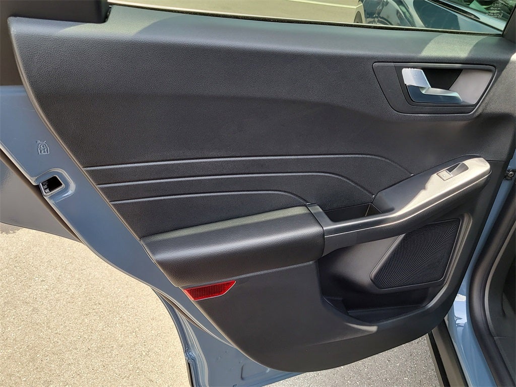 2025 Ford Escape Plug-In Hybrid Base