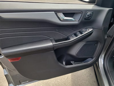 2025 Ford Escape Plug-In Hybrid Base