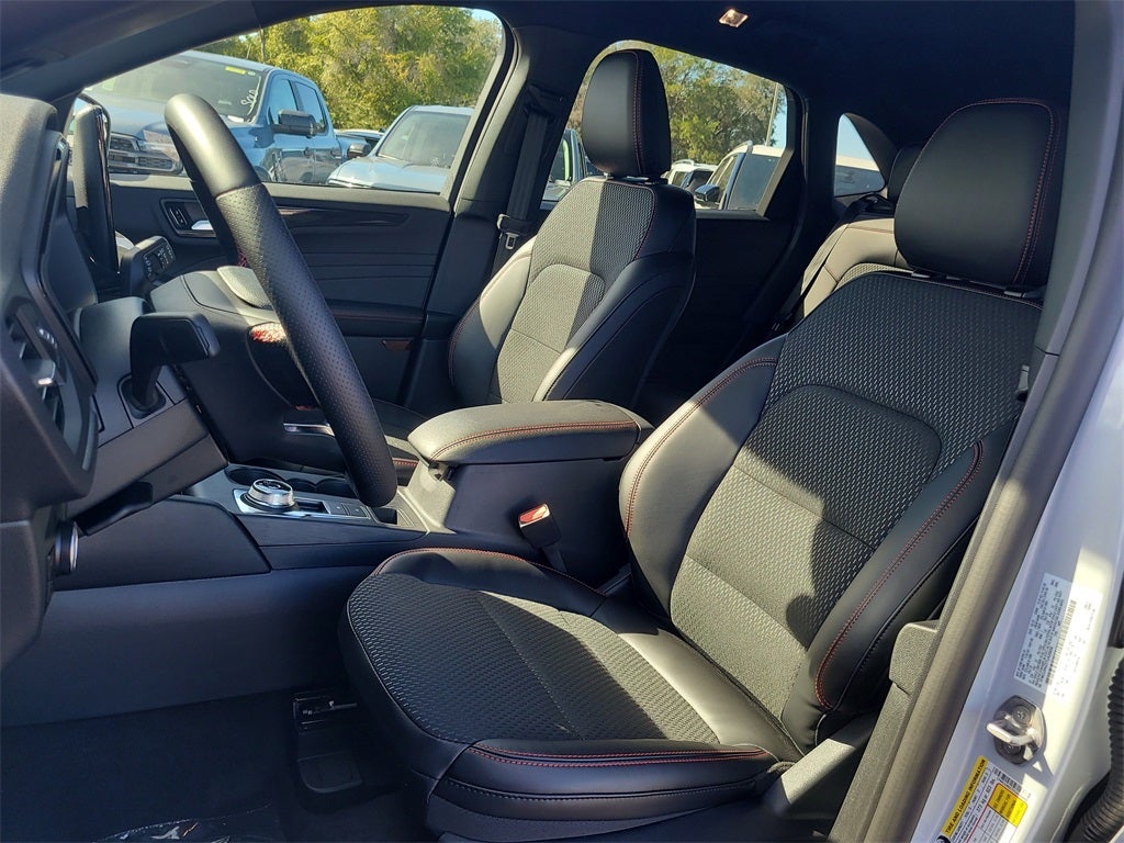 2026 Ford Escape Hybrid ST-Line Select