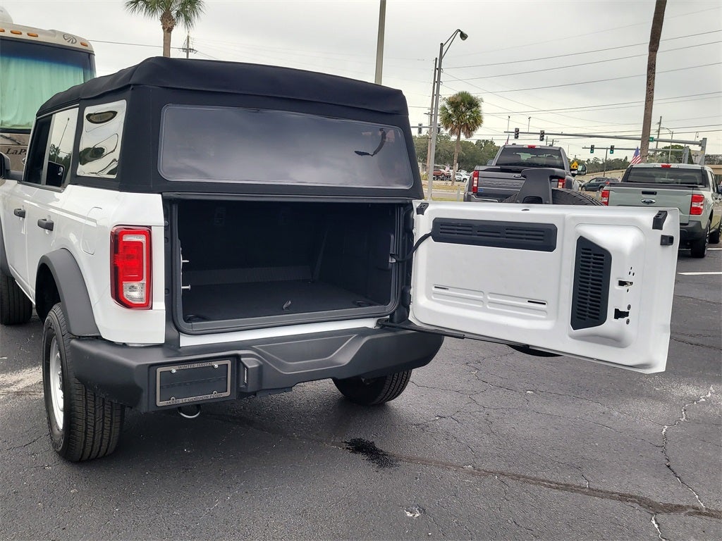 2025 Ford Bronco Base