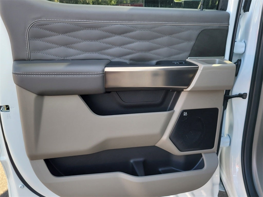 2026 Ford F-350SD Platinum DRW