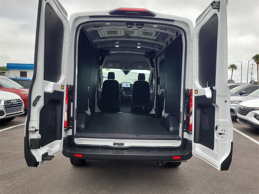2025 Ford Transit-250 Base