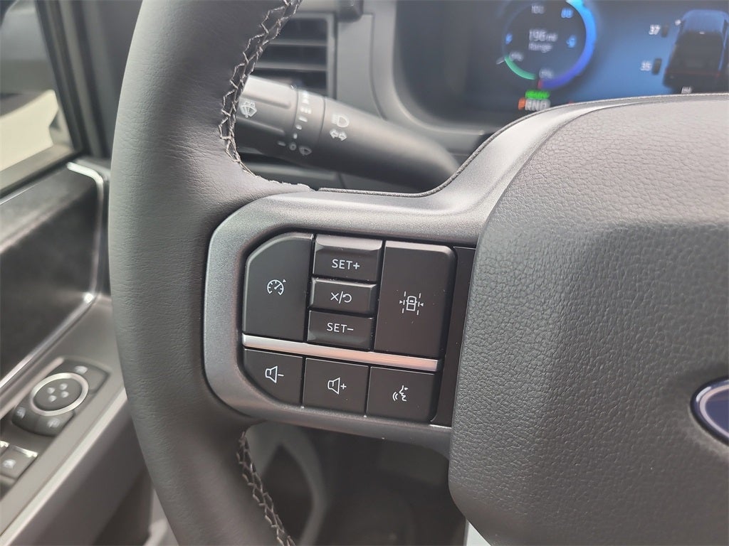 2025 Ford F-150 Lightning XLT