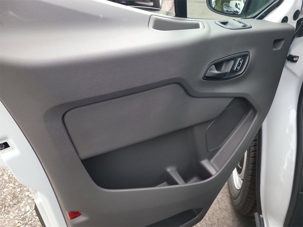 2025 Ford Transit-150 Base