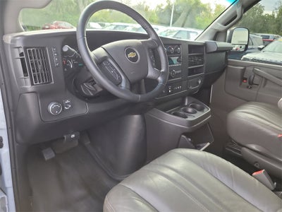2022 Chevrolet Express 2500 Work Van Cargo