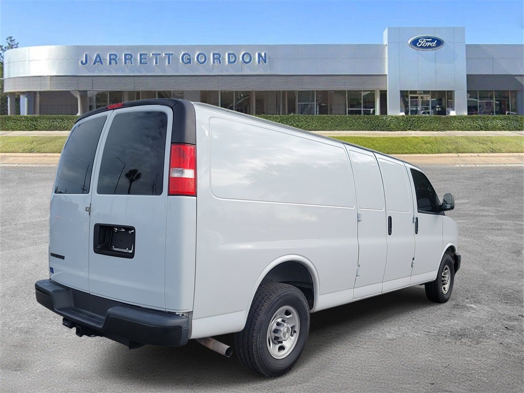 2022 Chevrolet Express 2500 Work Van Cargo