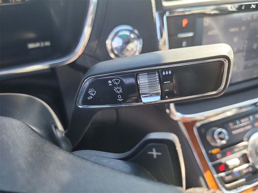 2020 Lincoln Continental Standard