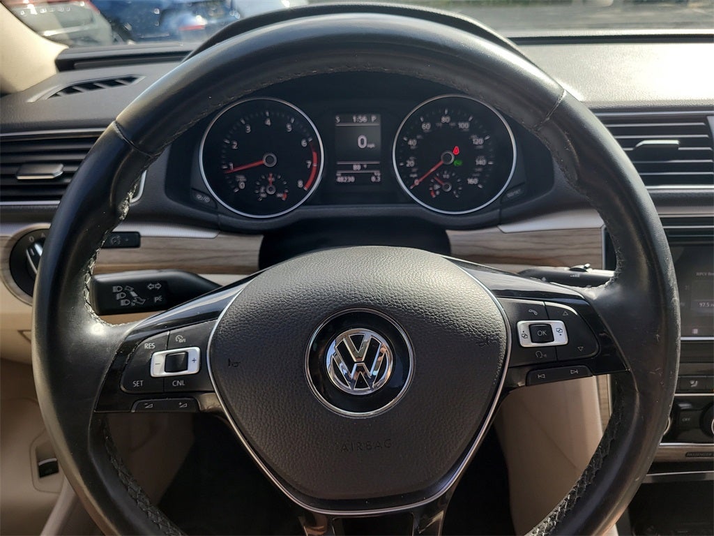 2017 Volkswagen Passat 1.8T SE