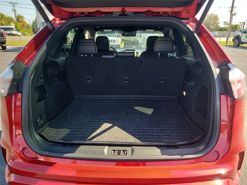 2021 Ford Edge ST Line