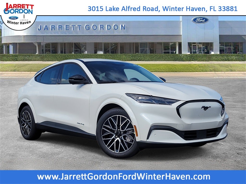2025 Ford Mustang Mach-E Premium