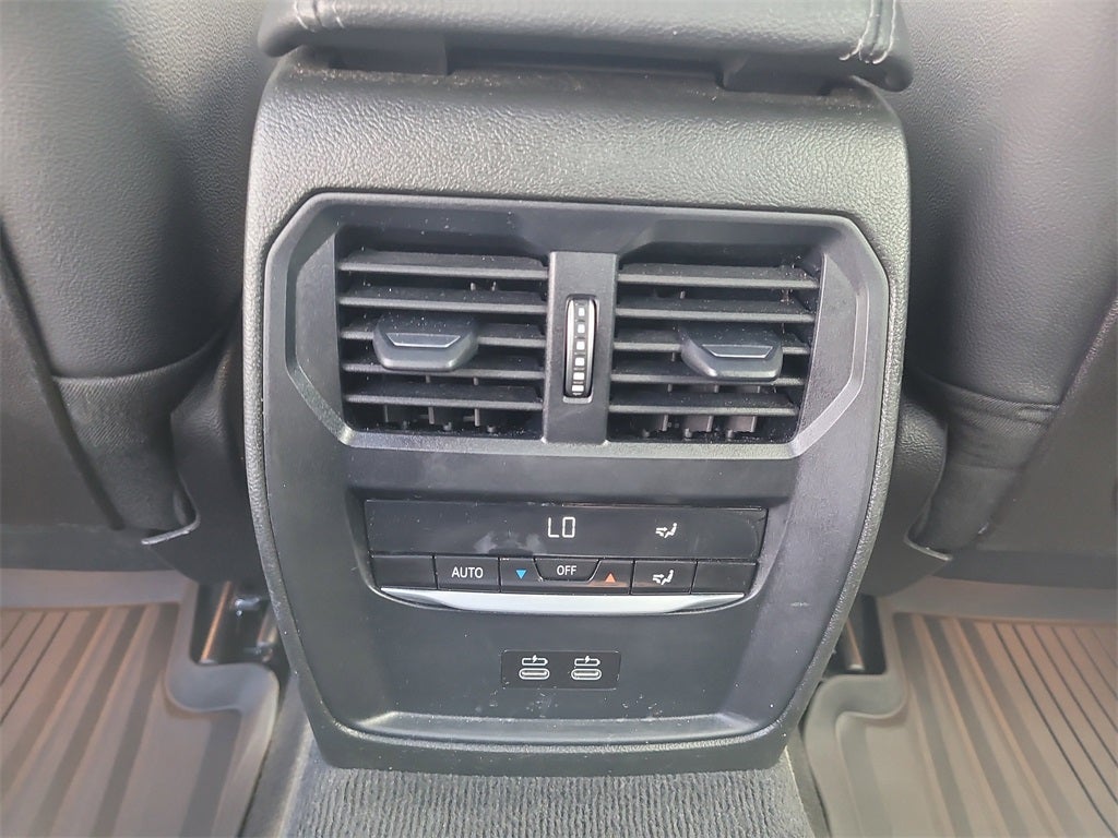 2023 BMW 3 Series 330i xDrive