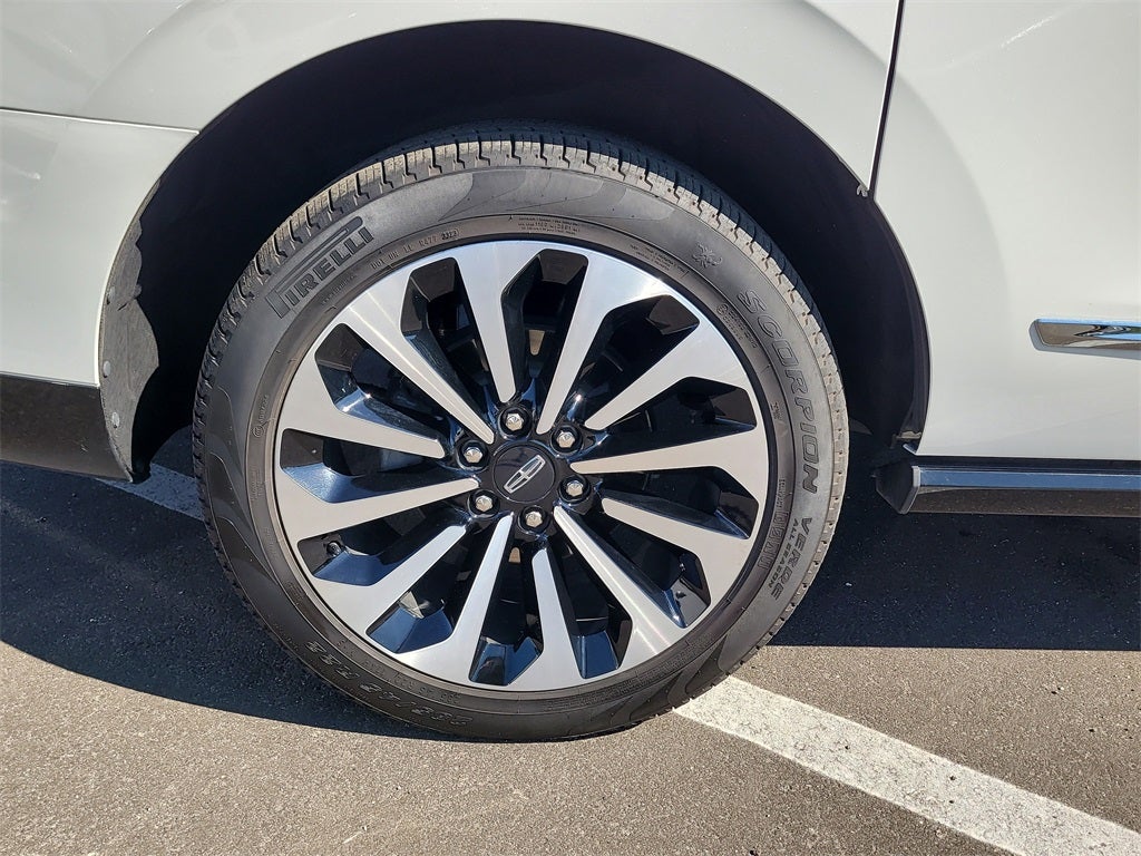 2024 Lincoln Navigator L L Reserve