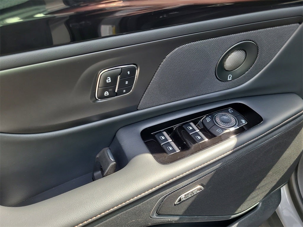 2024 Lincoln Nautilus Reserve 202A