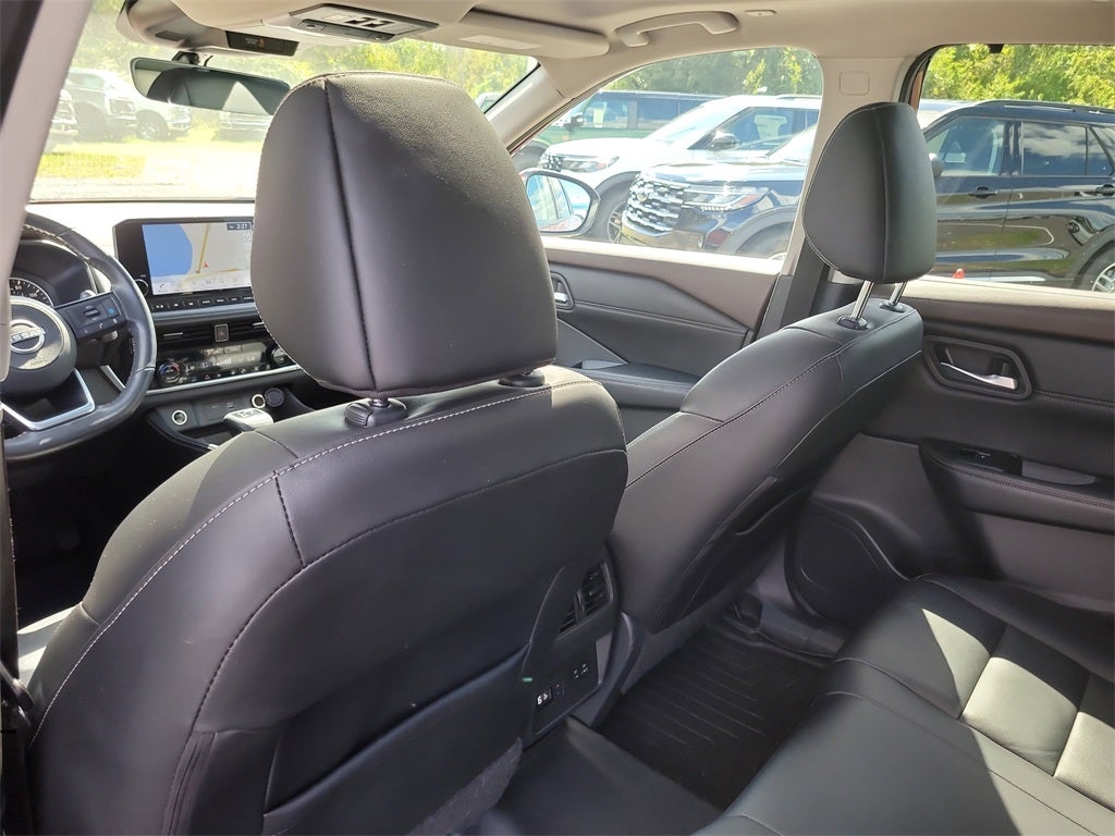 2022 Nissan Rogue SL