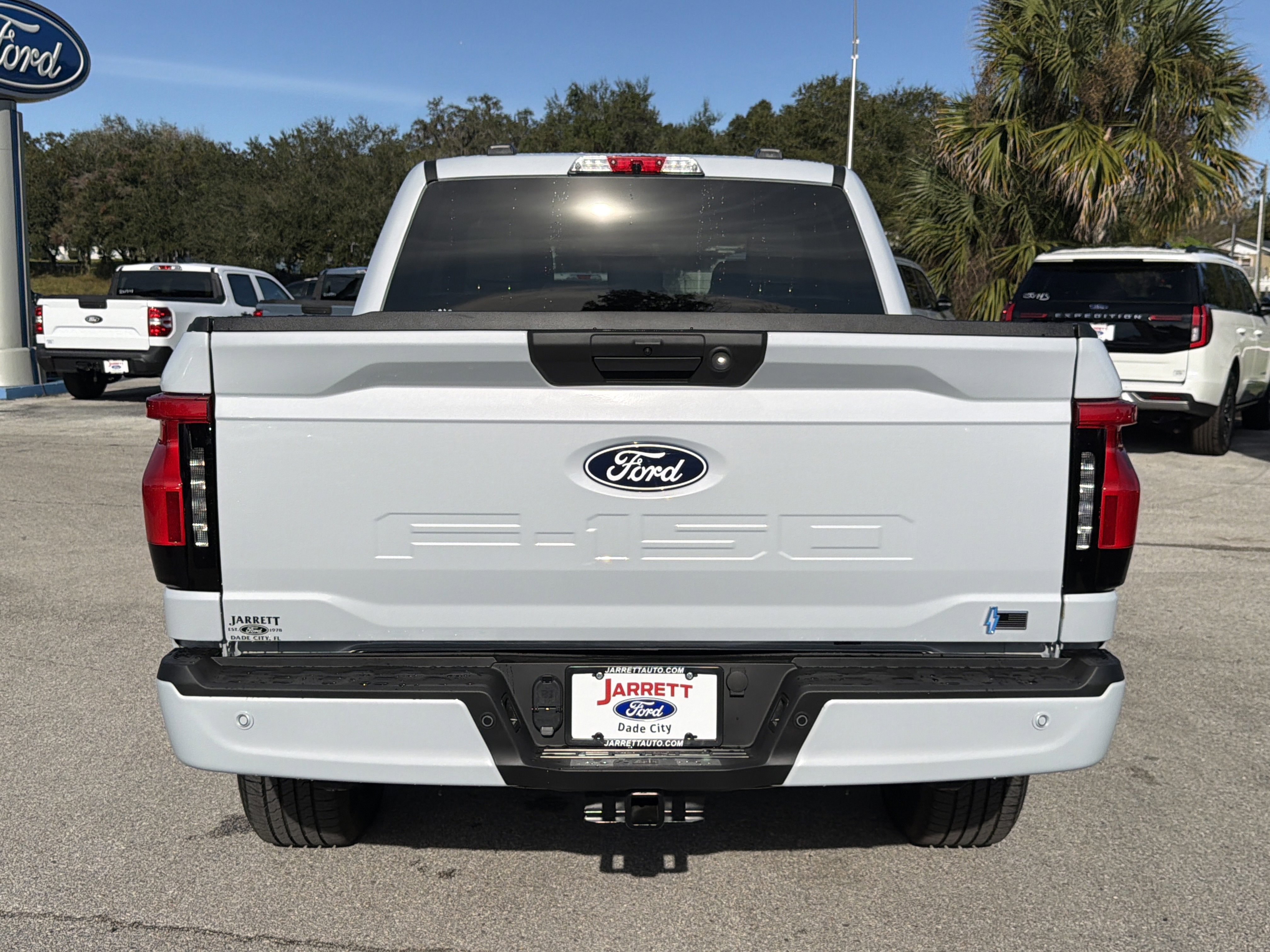 2025 Ford F-150 Lightning Flash